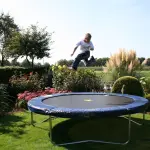 Divertirsi con il tappeto elastico